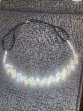 Sparkling Crystal Chevron Headband - Silver